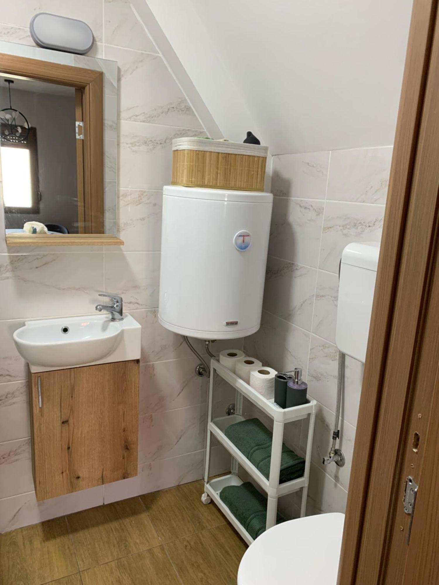 Modern In Center Apartment Žabljak Стая снимка